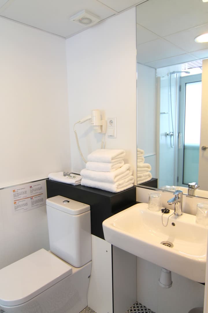 Hostal Aslyp 114