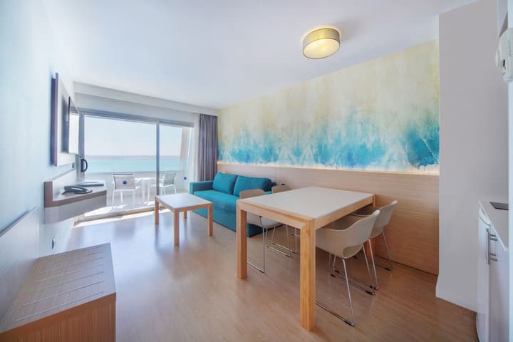 Aparthotel Fontanellas Playa