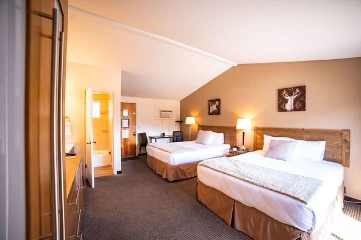 Alpine Trail Ridge Inn