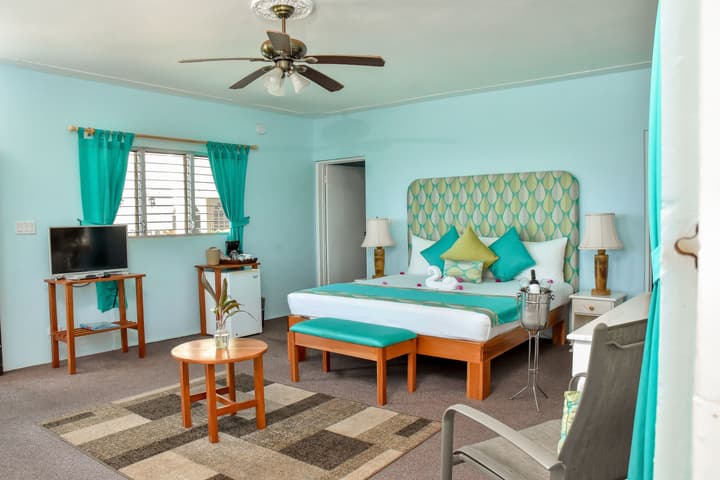 Beyond Sunset Resort & Villas