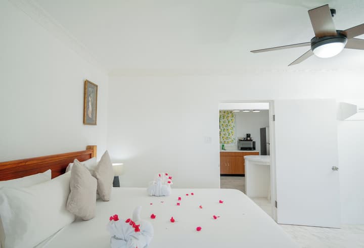 Beyond Sunset Resort & Villas