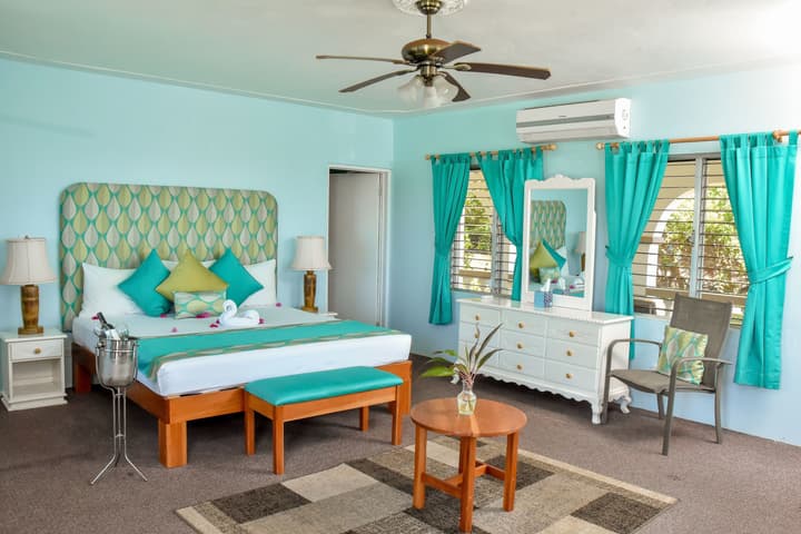 Beyond Sunset Resort & Villas