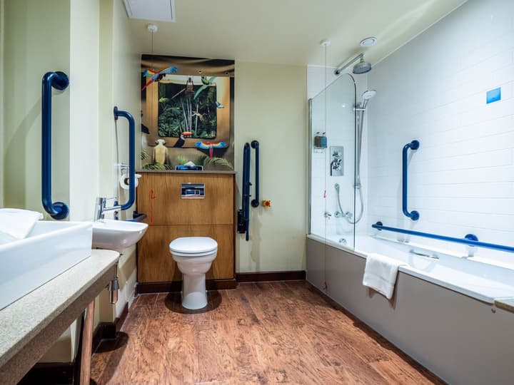 Chessington Resort Hotel