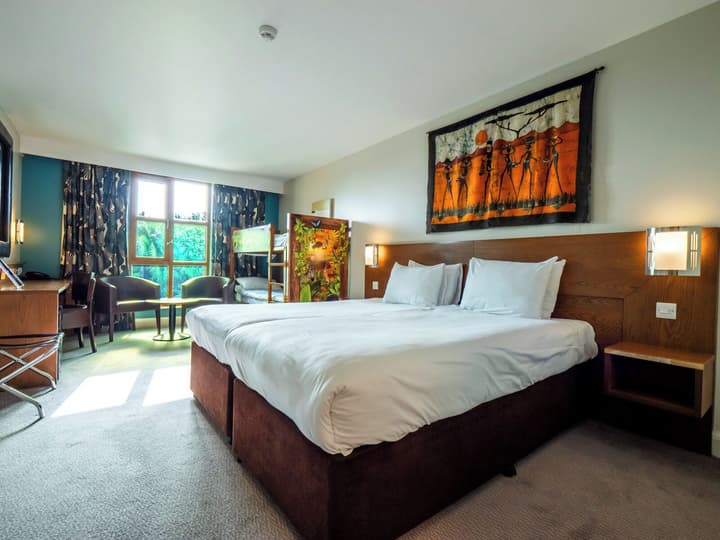 Chessington Resort Hotel