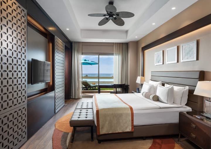 Kaya Palazzo Golf Resort