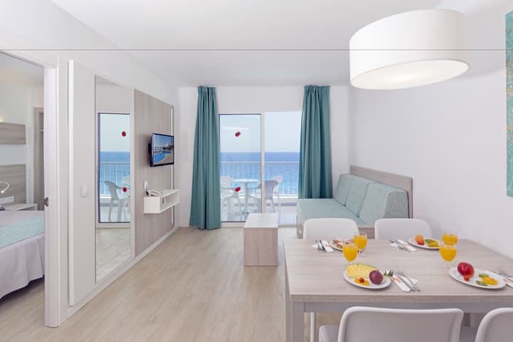Aparthotel HSM Calas Park - All Inclusive