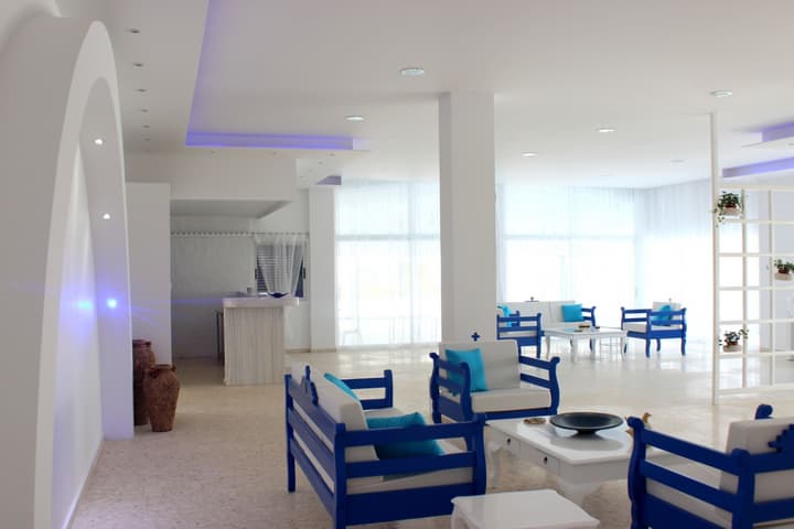 Flokkas Hotel Apartments