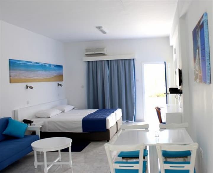 Flokkas Hotel Apartments