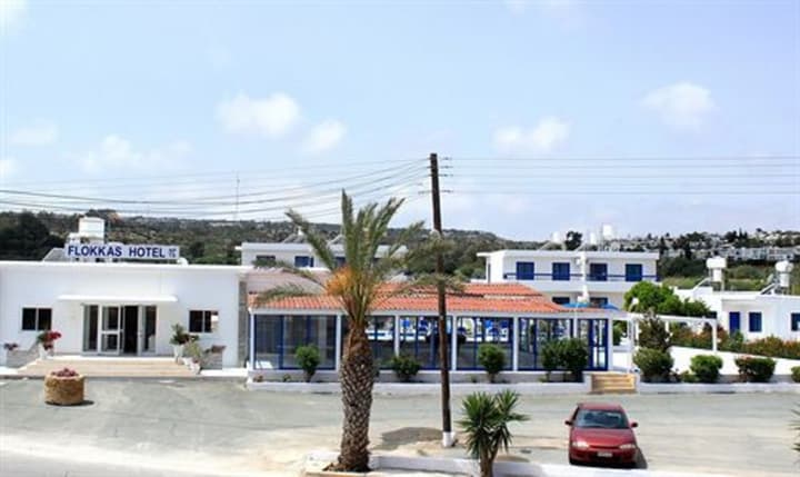 Flokkas Hotel Apartments