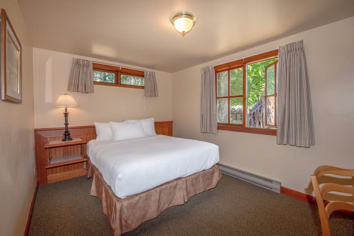 Painter's Lodge