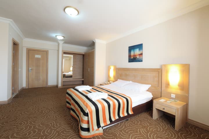 Crystal Kaymakli Hotel & SPA
