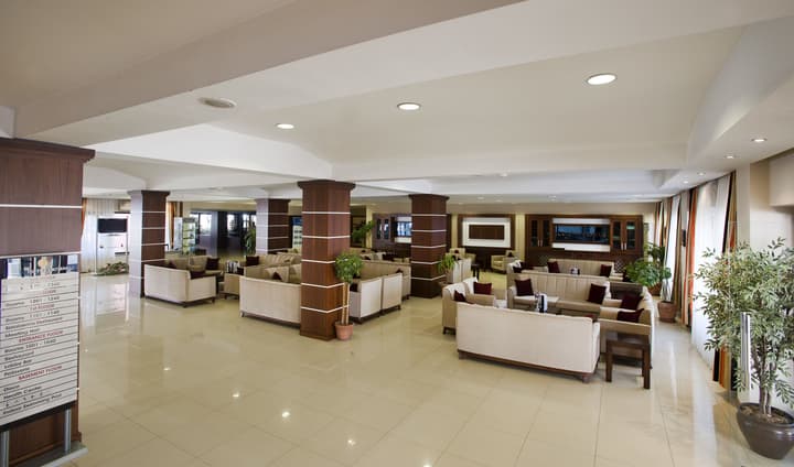 Crystal Kaymakli Hotel & SPA
