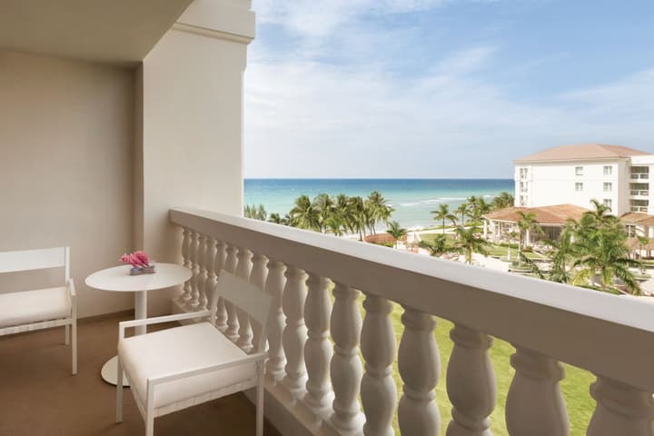 Hyatt Ziva Rose Hall - All Inclusive