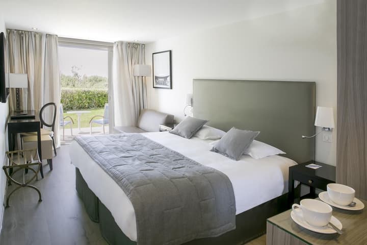 Best Western Premier Santa Maria