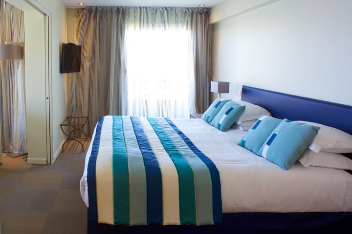 Best Western Premier Santa Maria