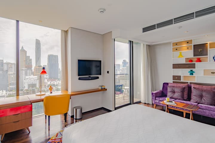 Hotel Indigo Bangkok Wireless Road by IHG