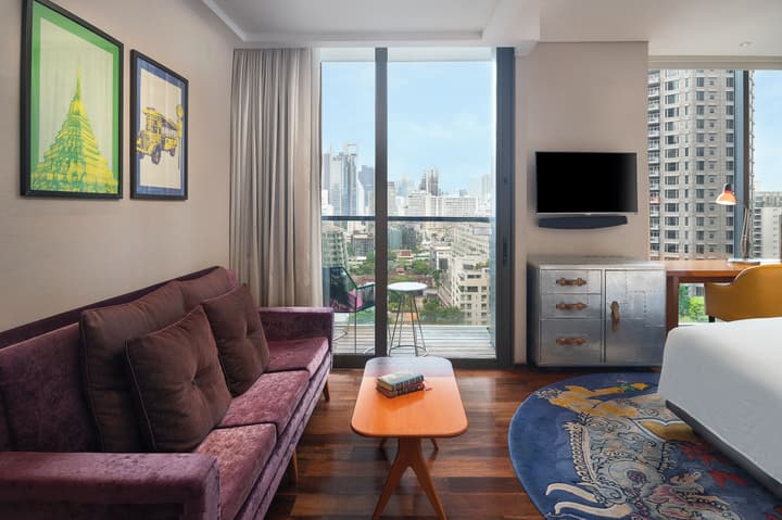 Hotel Indigo Bangkok Wireless Road by IHG