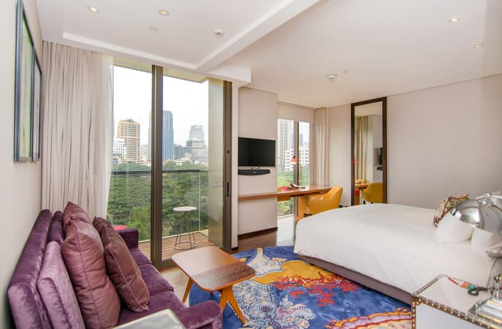Hotel Indigo Bangkok Wireless Road by IHG