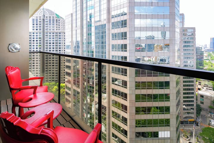 Hotel Indigo Bangkok Wireless Road by IHG