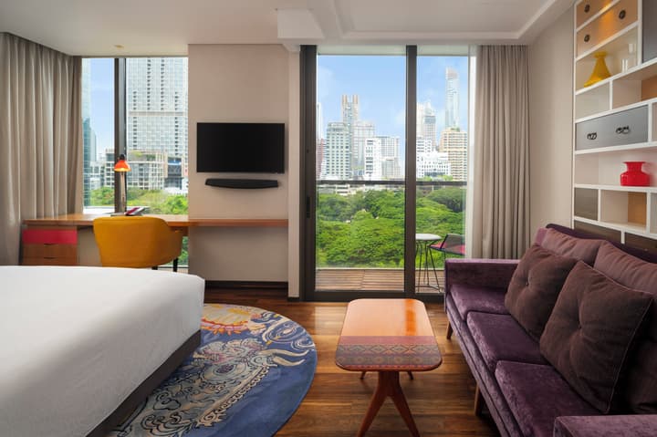 Hotel Indigo Bangkok Wireless Road by IHG