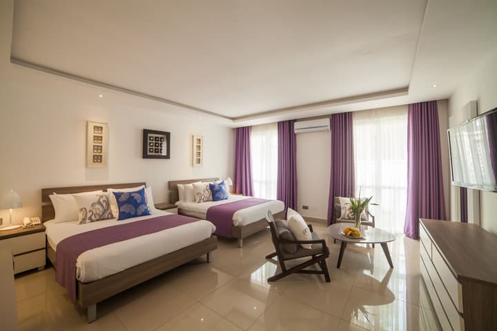 Leopard Beach Resort & Spa