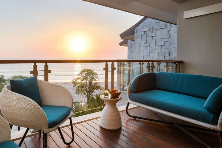 Double-Six Luxury Hotel