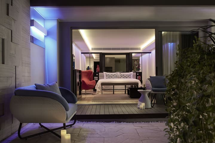 Double-Six Luxury Hotel