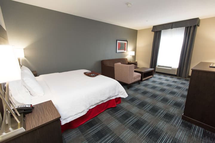 Hampton Inn & Suites Oklahoma City Airport