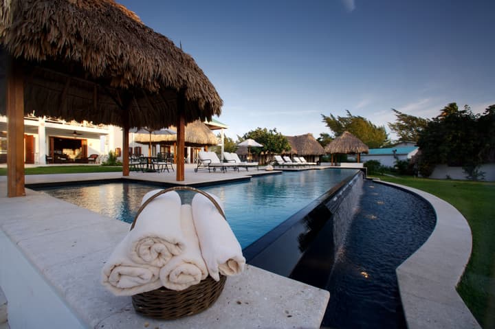 Victoria House Resort & Spa