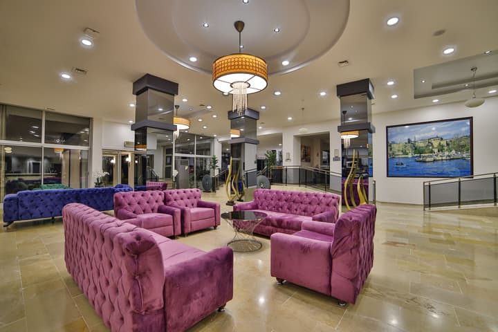 Nashira City Resort