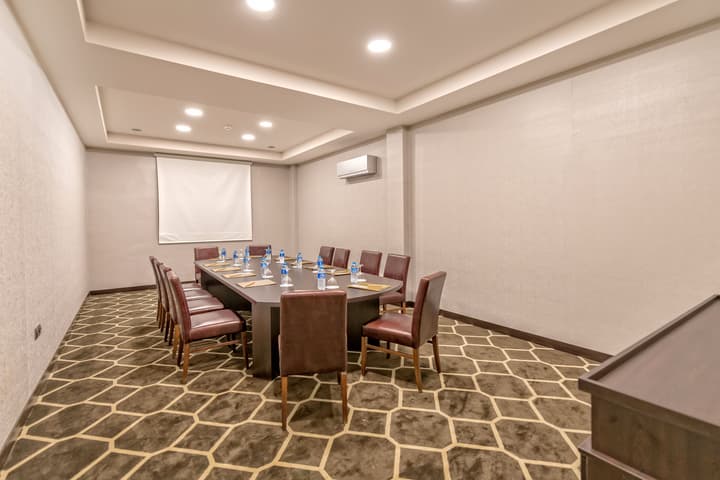 Nashira City Resort