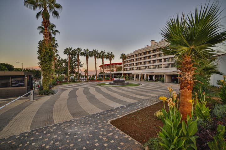 Nashira City Resort