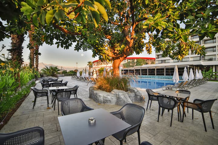Nashira City Resort