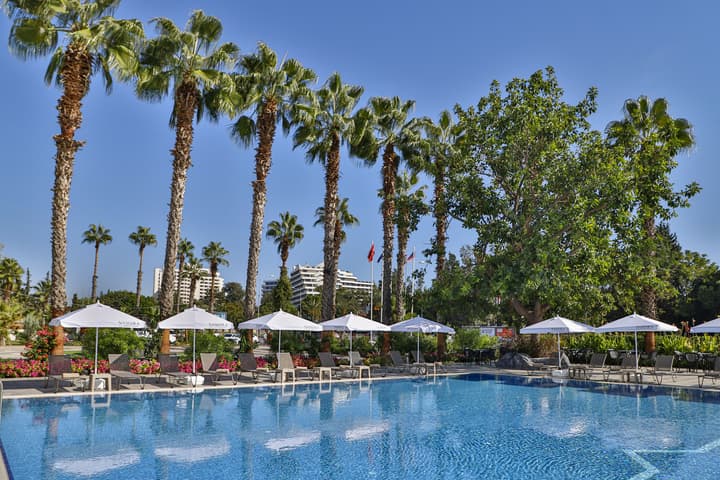 Nashira City Resort