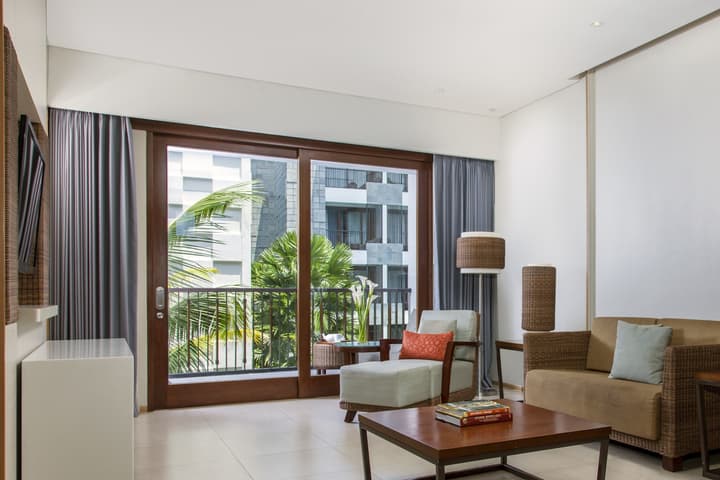 Courtyard By Marriott Bali Seminyak Resort