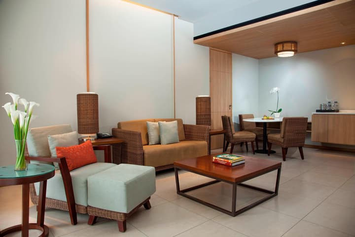 Courtyard By Marriott Bali Seminyak Resort