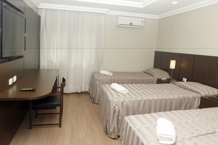 Hotel Plaza Apolo
