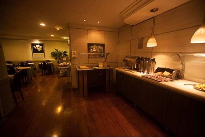 Hotel Plaza Apolo