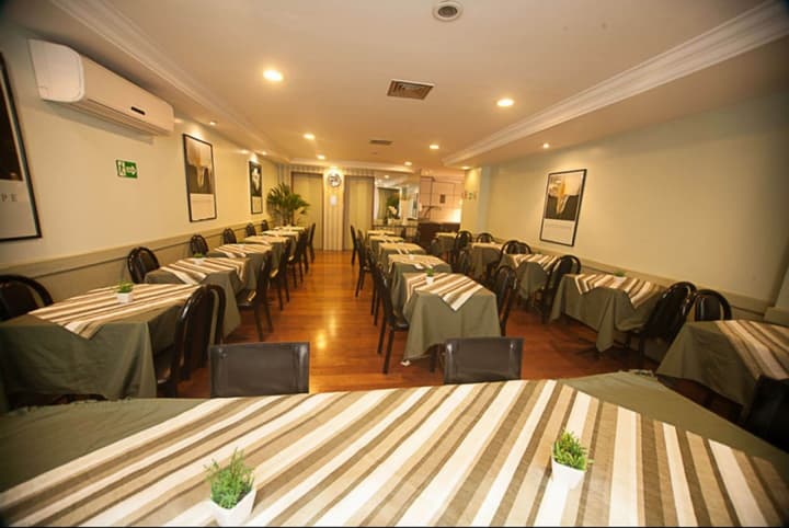 Hotel Plaza Apolo
