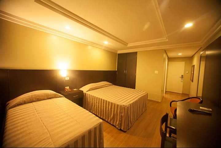 Hotel Plaza Apolo