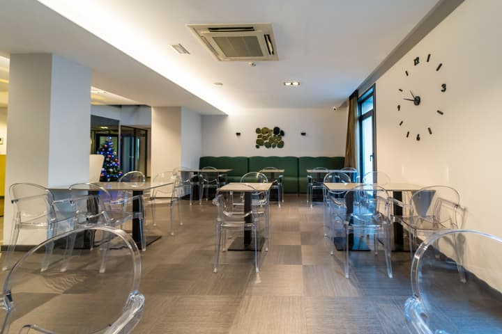 Lux Santiago Hotel