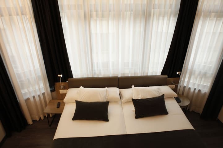 Lux Santiago Hotel