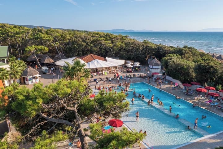 Paradù EcoVillage &  Resort