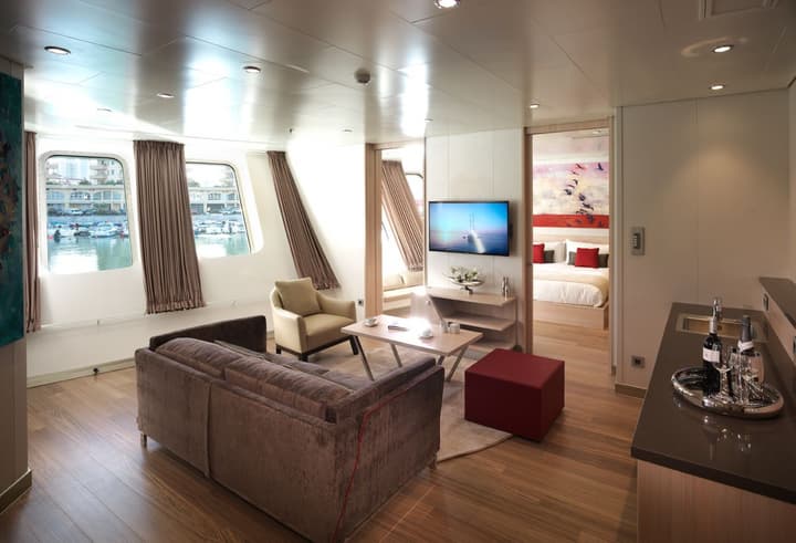 Sunborn Gibraltar Yacht Hotel Resort