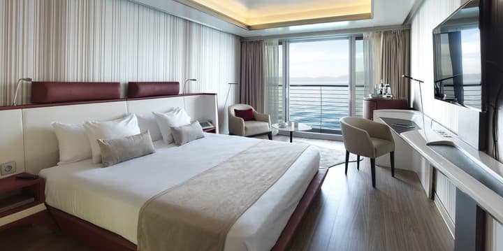 Sunborn Gibraltar Yacht Hotel Resort