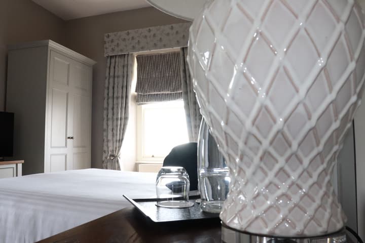 Causeway Hotel