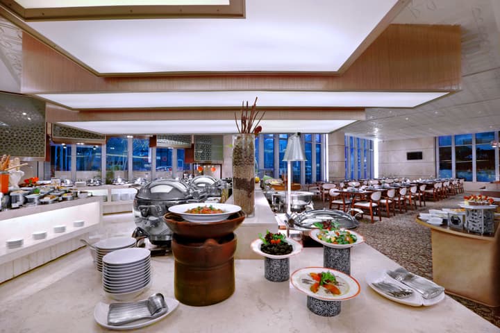 The Grove Suites by Grand Aston