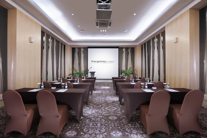 The Grove Suites by Grand Aston