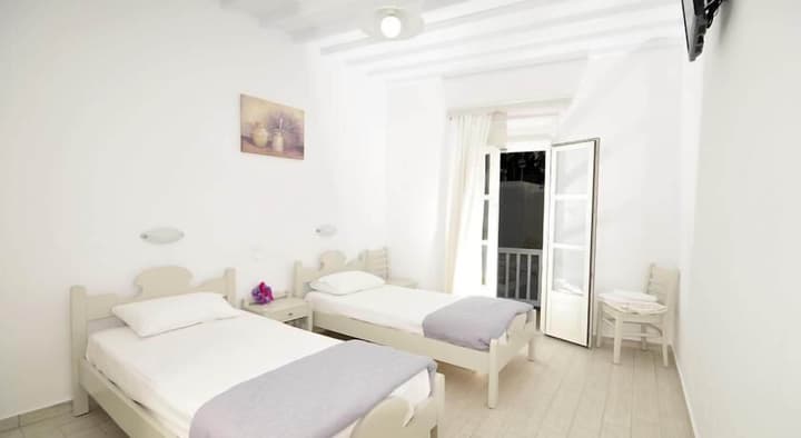 Dimitra Pension