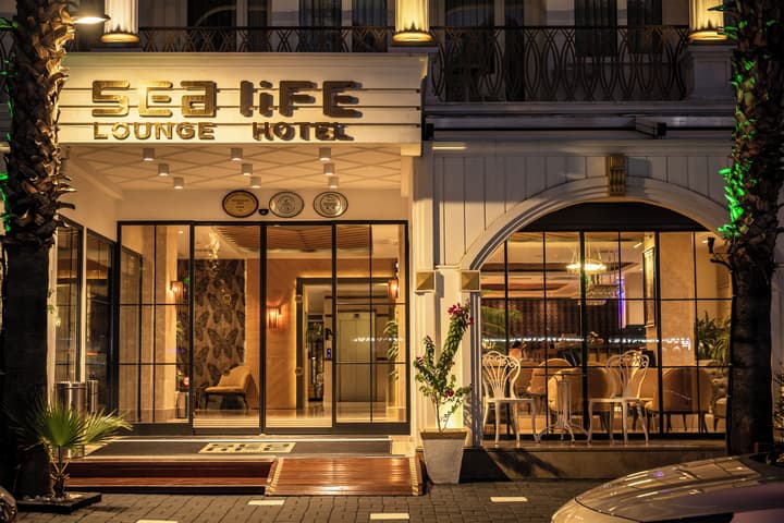 Sealife Lounge Hotel - Adult Only